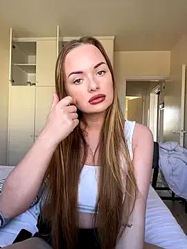 ElenaRebelle — Toy Control 3 minutes + video
