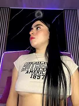 Elha_20 — zoom pussy