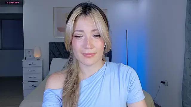 Private Eliih_01 on StripChat