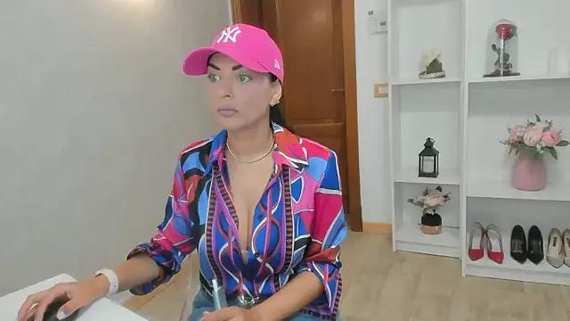 Freechat ElisaBaxter on StripChat