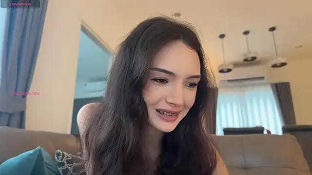 StripChat elisonni_ is Freechat elisonni_ — striptease