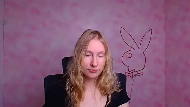 Elizabeth_Kissa — Freechat on StripChat