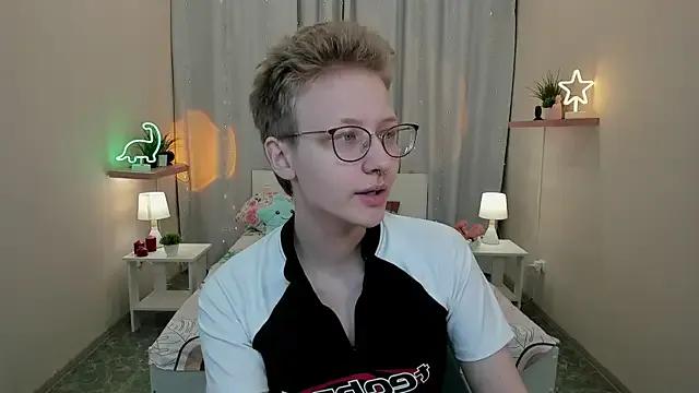 StripChat EllaSloan is Freechat EllaSloan — oil my boobs