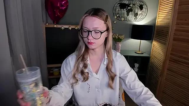 elliupp — Freechat on StripChat