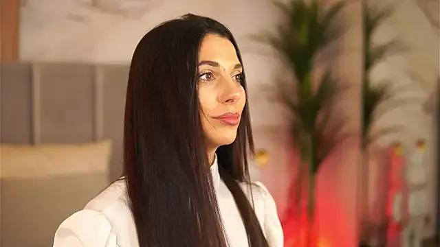 EllyLynn — Come undress this beautiful princess