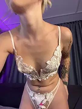 Elven_Elfie — Air kiss with love