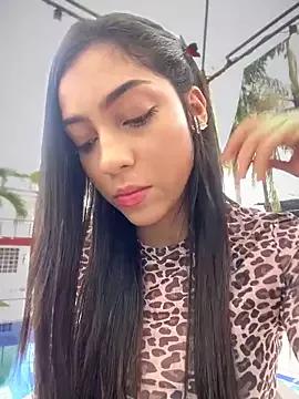Freechat Ema_azel on StripChat