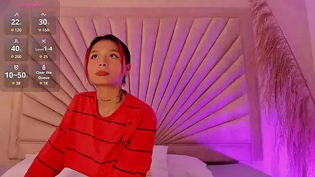 EmaDuff — Slow sensual strip 