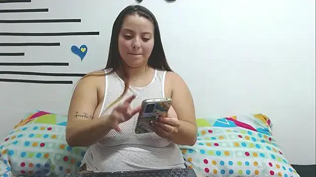 Freechat Emawalker_ on StripChat
