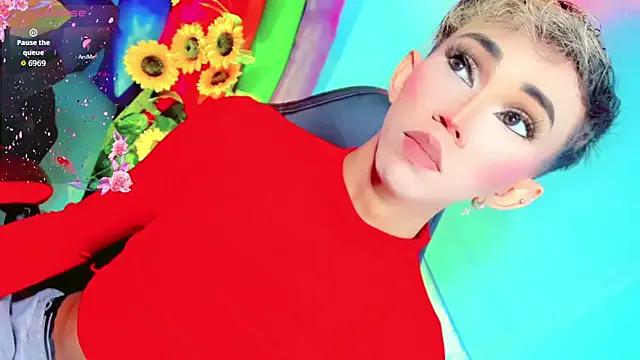 Freechat emelly_horny_ on StripChat