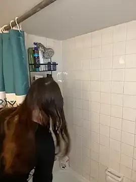 EmeraldVixxxen — help me not lose my house
