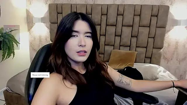 emiilyy_cute — SPANKS ASS AND RUB ASS