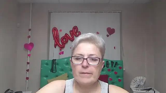 Private EmiliaGree on StripChat