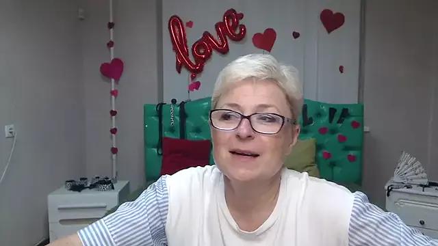 Private EmiliaGree on StripChat