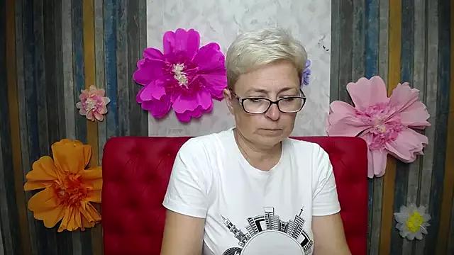 Private EmiliaGree on StripChat