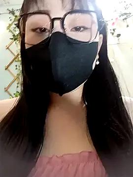 Emily-Nguyen — Make me cum squirt in the public