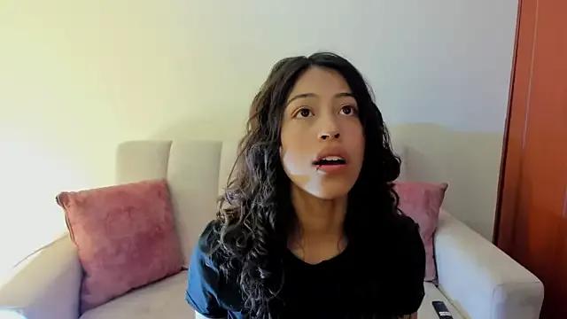 StripChat emily_jonessxx is Freechat emily_jonessxx — Blowjob