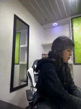 Freechat emily_rosse04 on StripChat