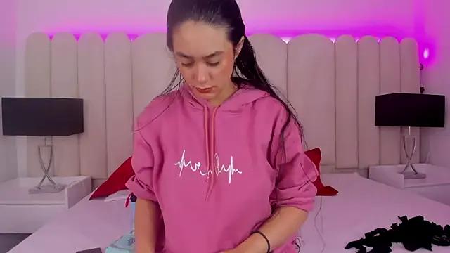 EmilyHanks_ — tities out for 10 minutes