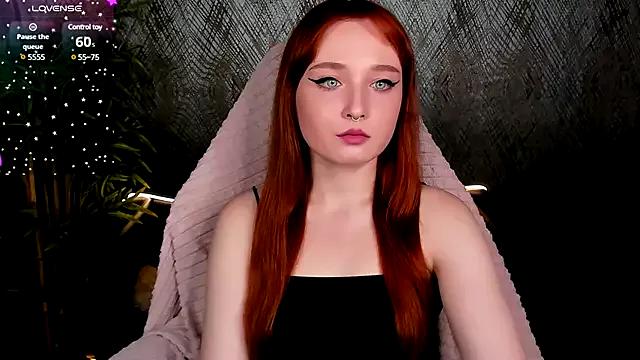 Emma_Chery on StripChat 