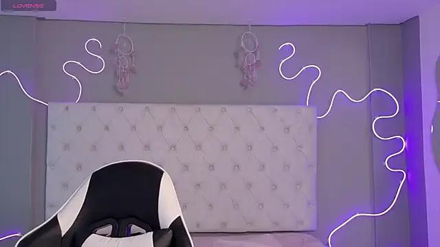 Emma_visconti — suck tits