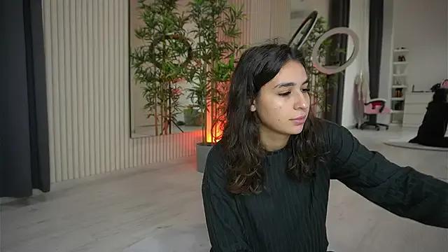 Freechat EmmaBlanco on StripChat