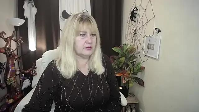EmmaEllison — Freechat on StripChat