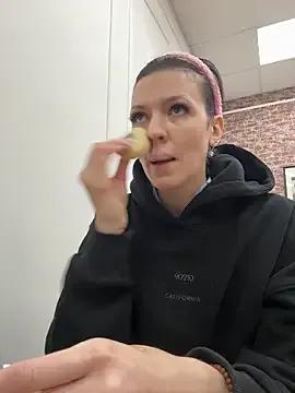 EmmaStarkk — flash ass + 1 min control