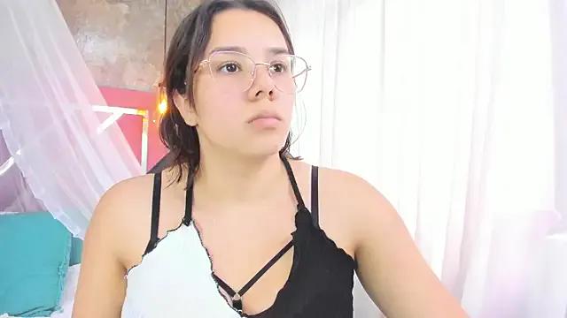 Freechat EmmaSulivan on StripChat