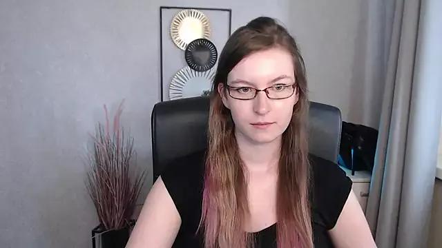 Freechat emmaxDelight on StripChat
