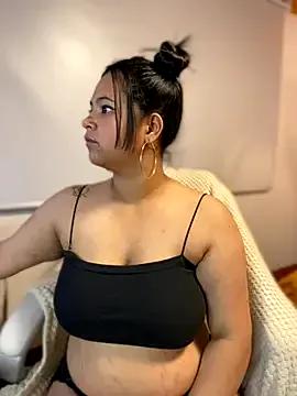 Emmi_boobs — take off your shorts