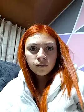 Emmily_Walker on StripChat 