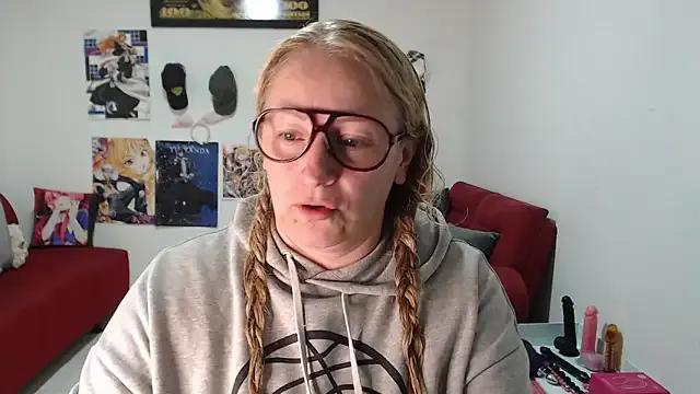 Freechat emperabigbootybigass on StripChat
