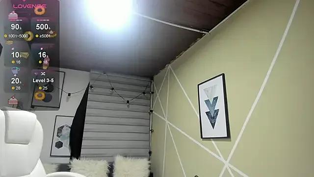 Freechat Enma__clark on StripChat