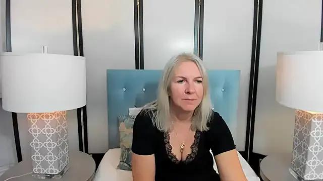 Freechat EricaTop on StripChat