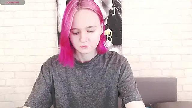Ericha_Stone — play with dildo