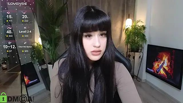 Erika_peach — Play with saliva & boobs