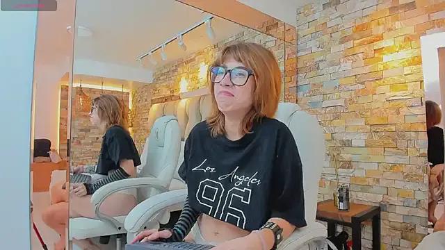 eris_novikov — let me to see your boobs