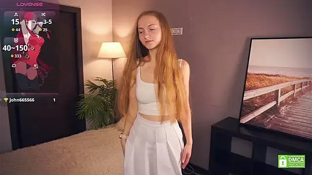 Freechat EsmaCarll on StripChat