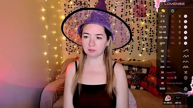 StripChat Evaa_Braunn is Private Evaa_Braunn — show me what color panties