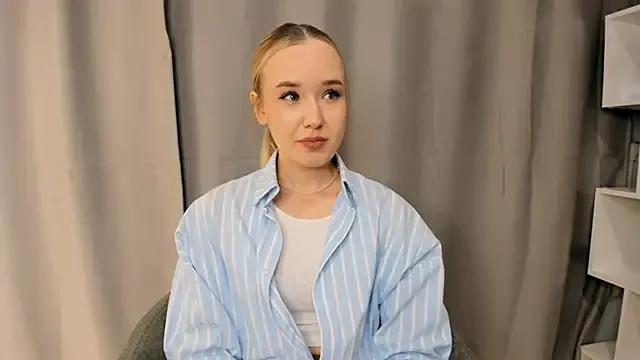 EveMcclearen — Take off my jacket