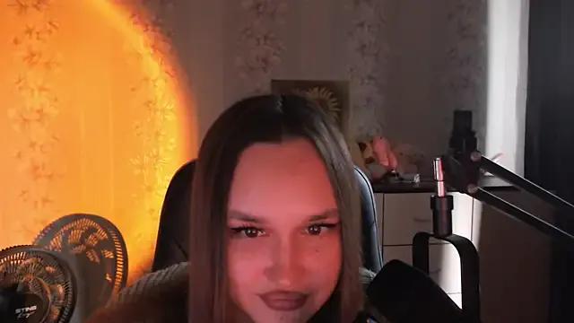 EvitaAusmus — Slap on the ass