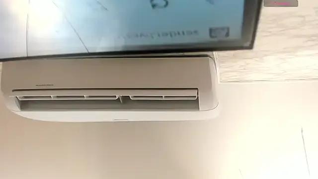 EXOTIC_EBONY_ — Twerk naked!
