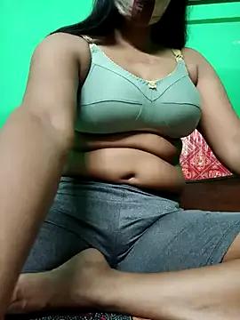Extica-lina — Full nude boobs and pussy