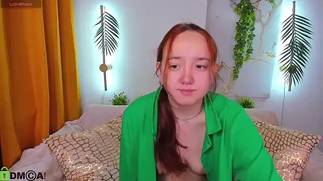 Freechat Fera1_Berry on StripChat