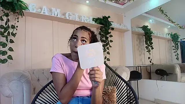 Freechat flavia_cruz on StripChat