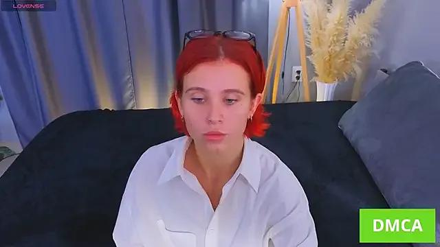 FoxxLina — air kiss 