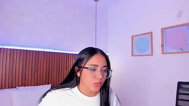 Foxy_Kylie — DANCE NAKED