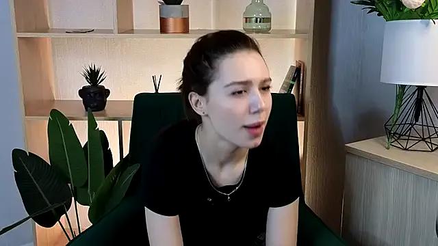 FrankieViall — hi guys! do you like me?