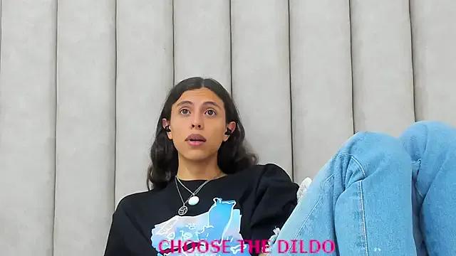 Freechat FreyaMoller on StripChat